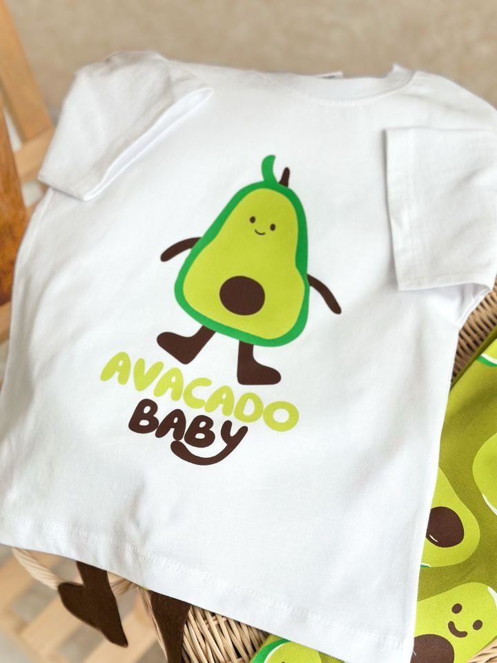 Avokado Baskılı 3 Boyutlu Sırttan Sallanan Ayak Detaylı Baharlık Takım