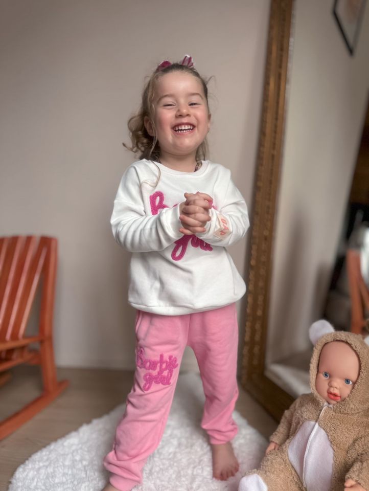 Barbie Nakış Detaylı Takım