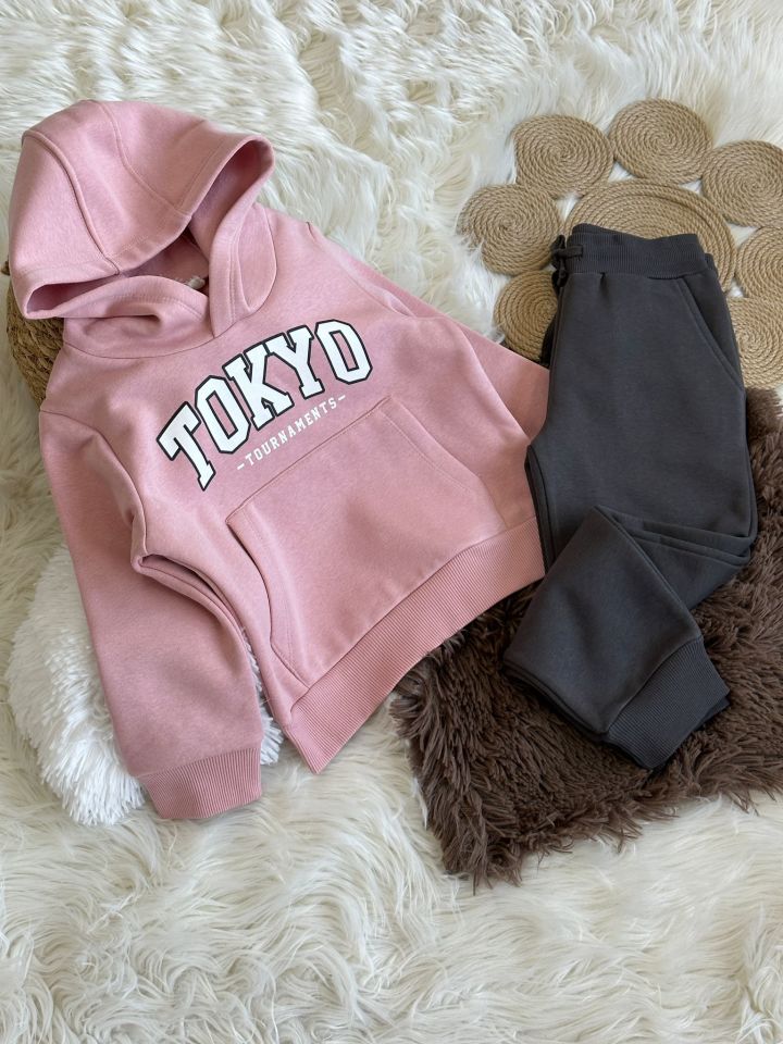 Pembe Antrasit Tokyo Takım