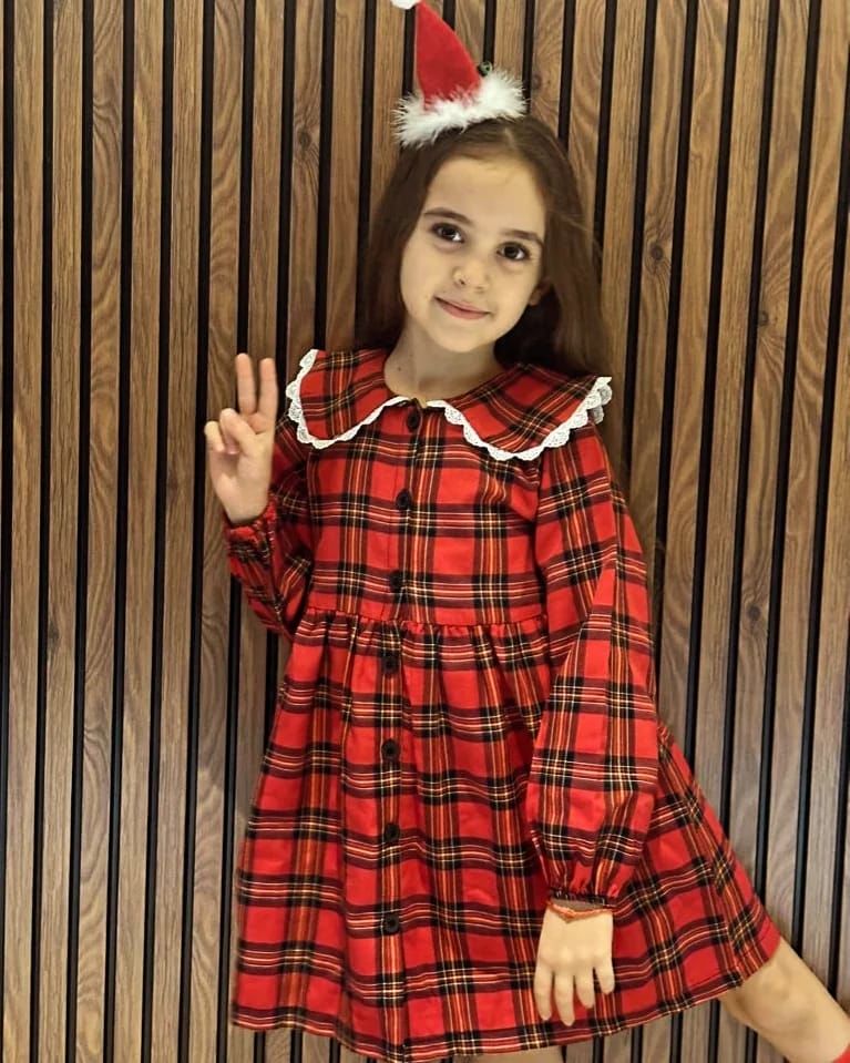 Kırmızı Ekose Bebe Yaka Elbise
