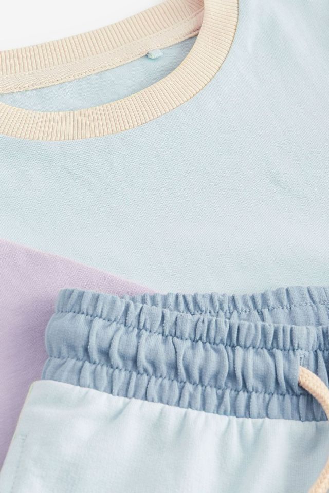 Unisex Pastel Tonlarda Yazlık Takım