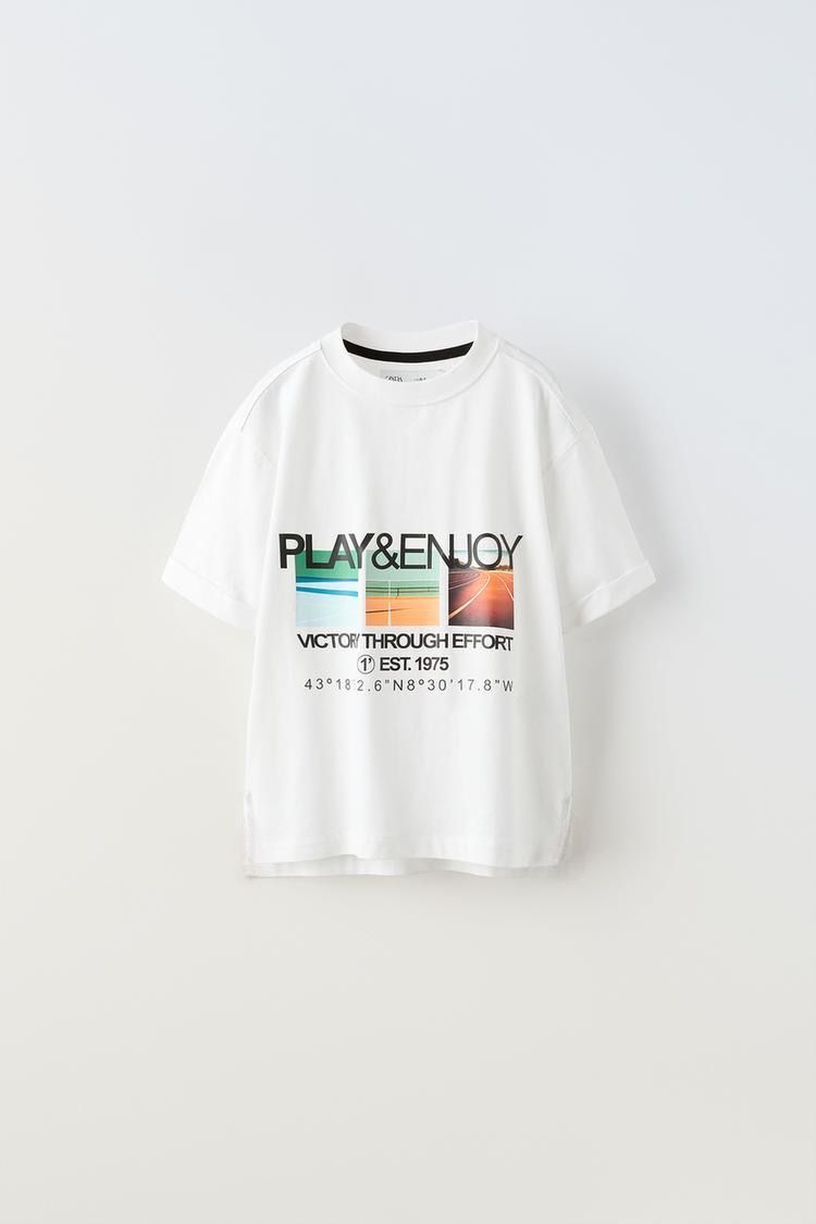 Beyaz Play&Enjoy Yazılı Tişört