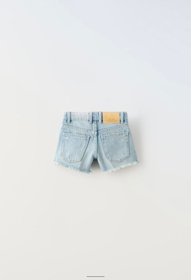 Yırtık Denim Mavi Şort