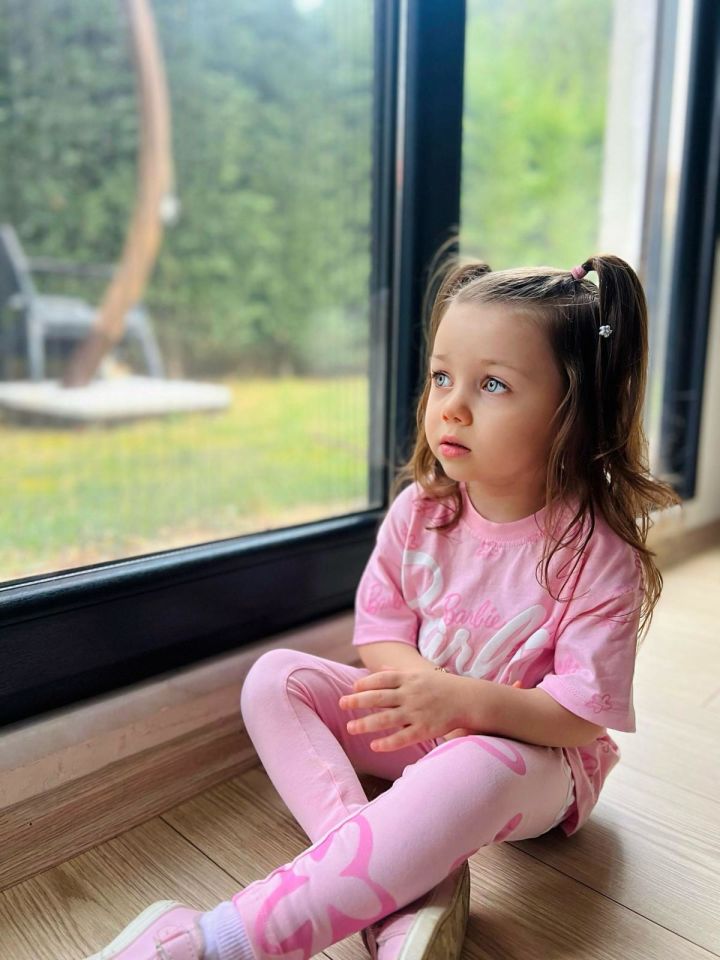 Pembe Barbie Karbartma Baskılı Uzun Taytlı Takım